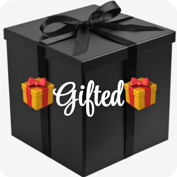 Jessica Simpson Handbags - ✨🎁🖤Jessica Simpson Black Tote Bag🖤✨Good Preloved Condition